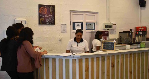 SquareRoot restaurant at Pierrefonds campus SquareRoot restaurant at Pierrefonds campus